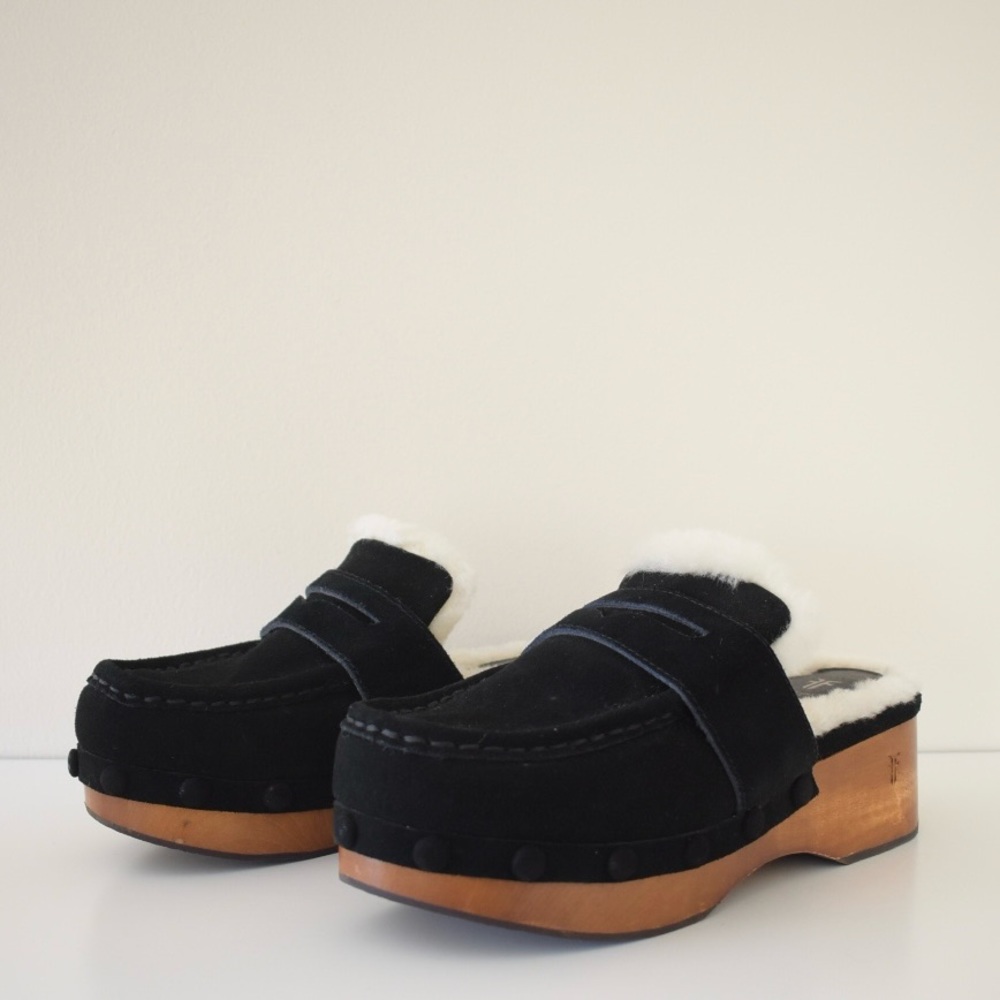 FRYE Melody Genuine Shearling Platform Clog